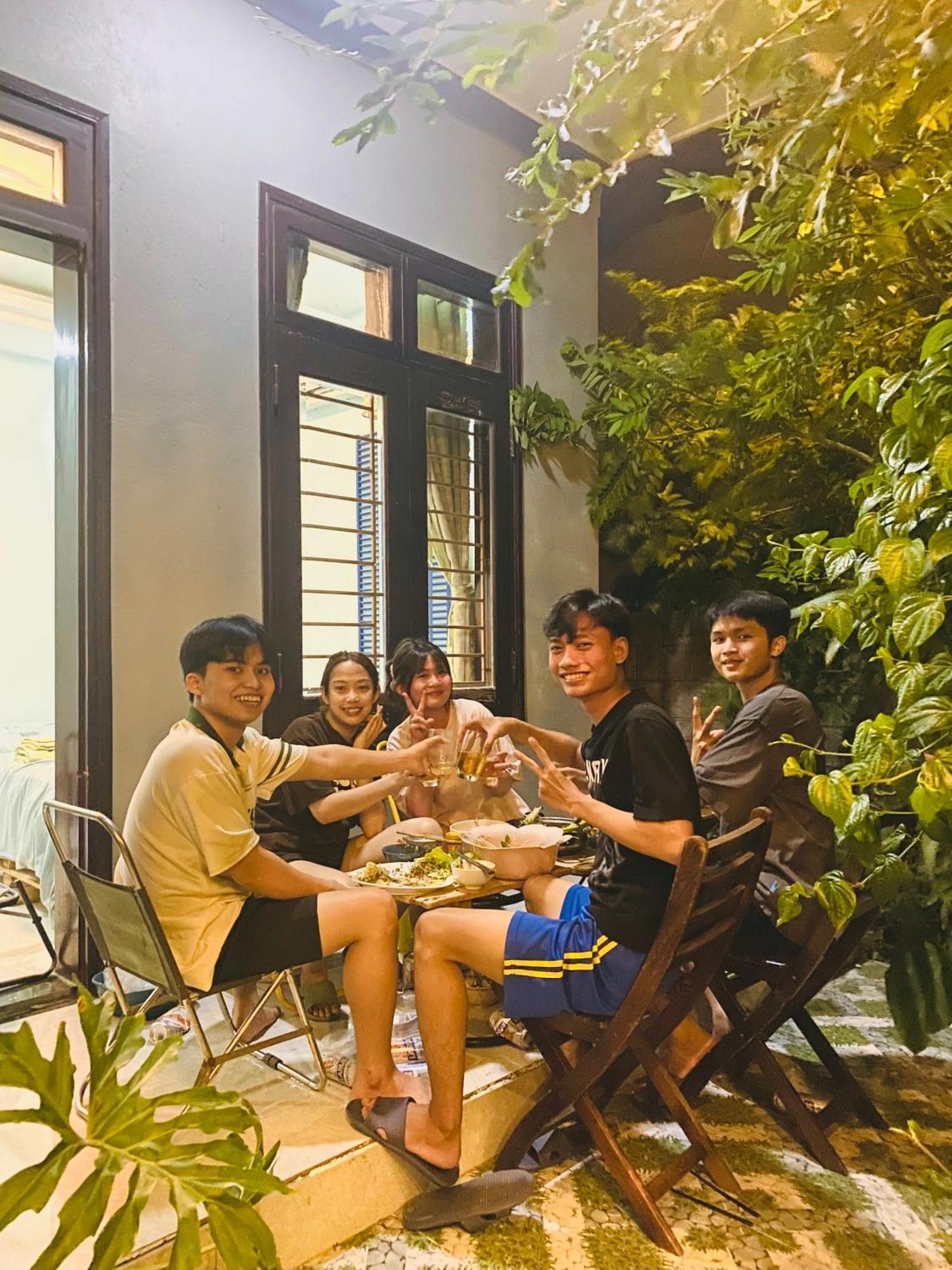 Laoxao Homestay ホイアン エクステリア 写真